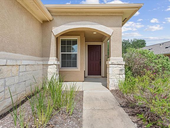 4th image of 322 Salado Creek Ln