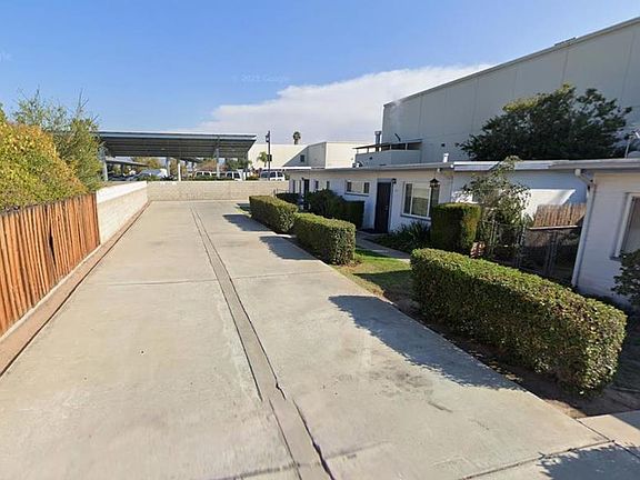 2nd image of 321 Roanoke Rd