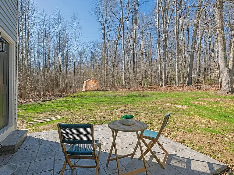 2247 Mountain View Rd — Photo 23