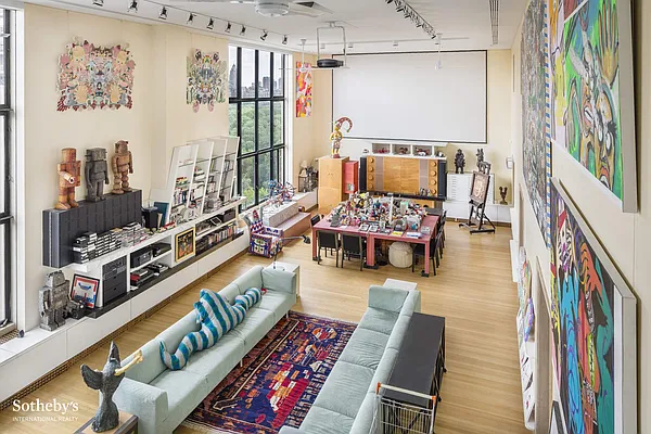 Sold by Sotheby's International Realty | media 15