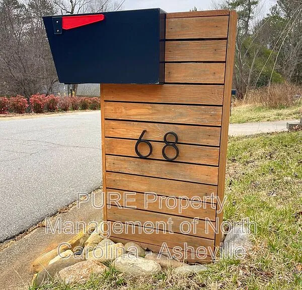 68 Wake Robin Way — Photo 18