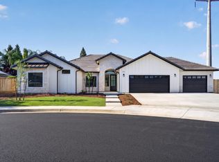 4434 E Wildwood Ct, Visalia, CA 93292