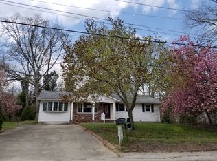 2092 W Korff Dr, Vineland, NJ 08360