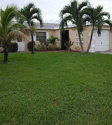 1st image of 703 NW 1st Way