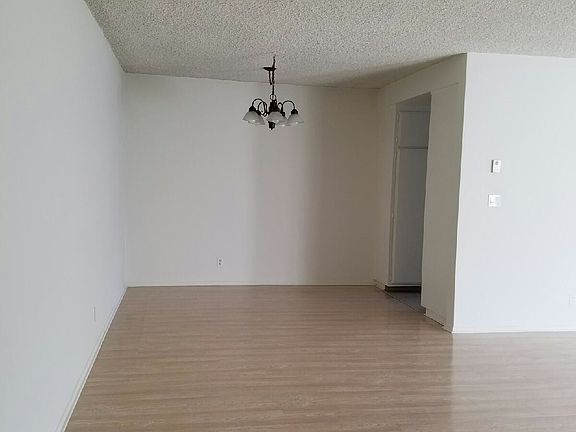 5th image of 1230 S Camden Dr #1D