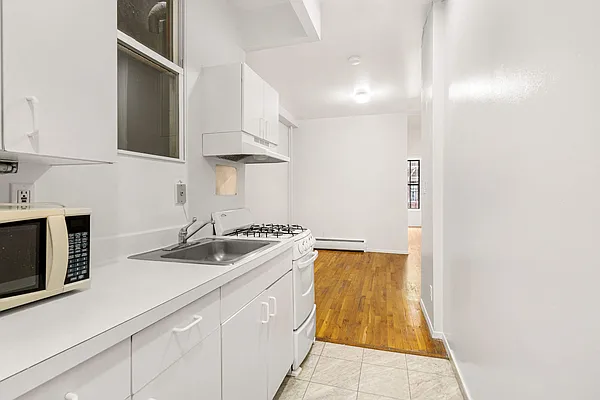 Rented by Compass | media 8