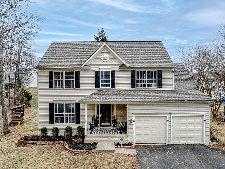 1st image of 18 Saint Roberts Dr