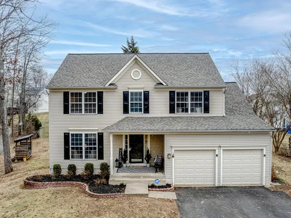18 Saint Roberts Dr, Stafford, VA 22556