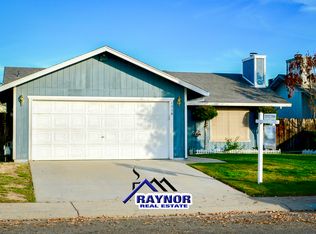 1528 Parker Ranch Way, Modesto, CA 95355