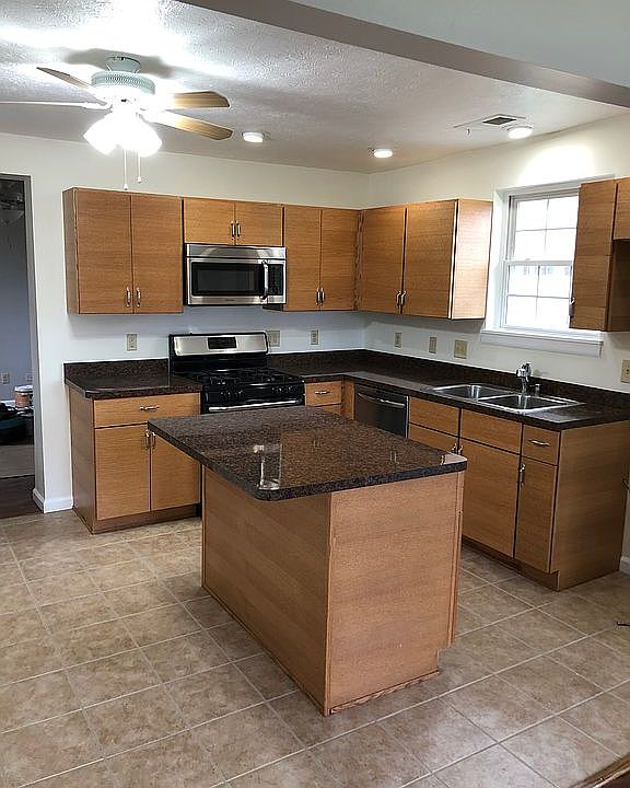 11013 Hawke Rd, Columbia Station, OH 44028 Zillow