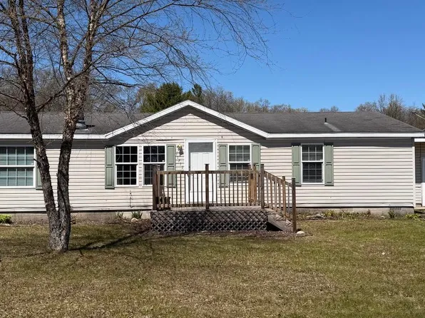 11711 Nichols Rd, Holton, MI 49425
