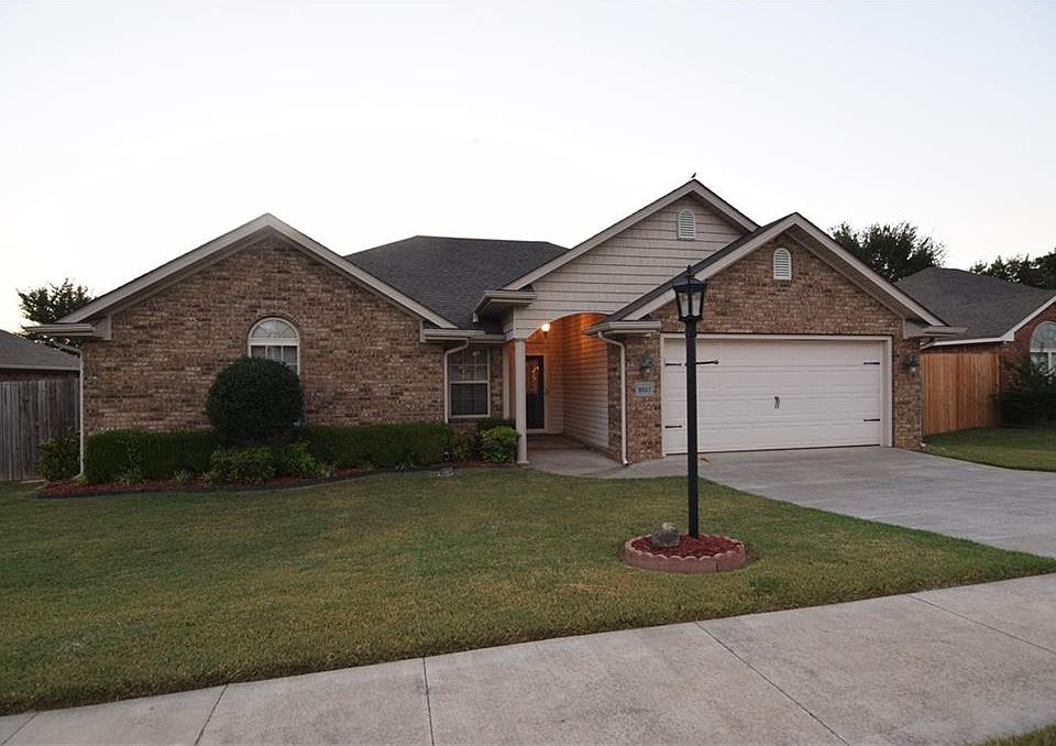 1st image of 2517 Quarry Dr
