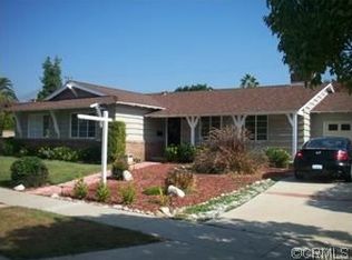 1568 Lynoak Dr, Claremont, CA 91711