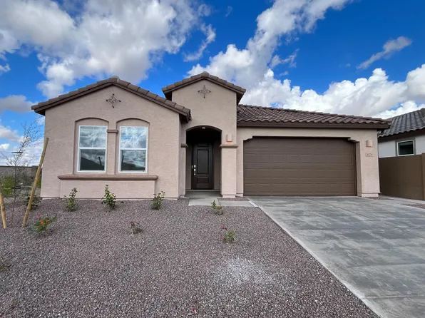 3174 E Hayfield Way, San Tan Valley, AZ 85140
