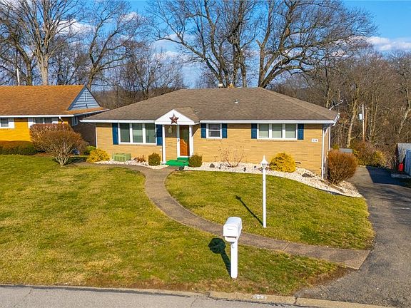 3rd image of 534 Westwood Dr