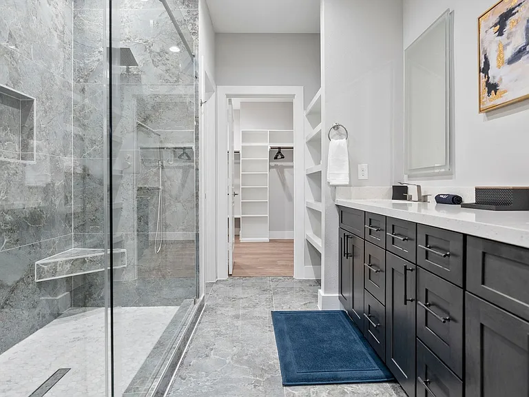 825 Paul Quinn St #B — Photo 24