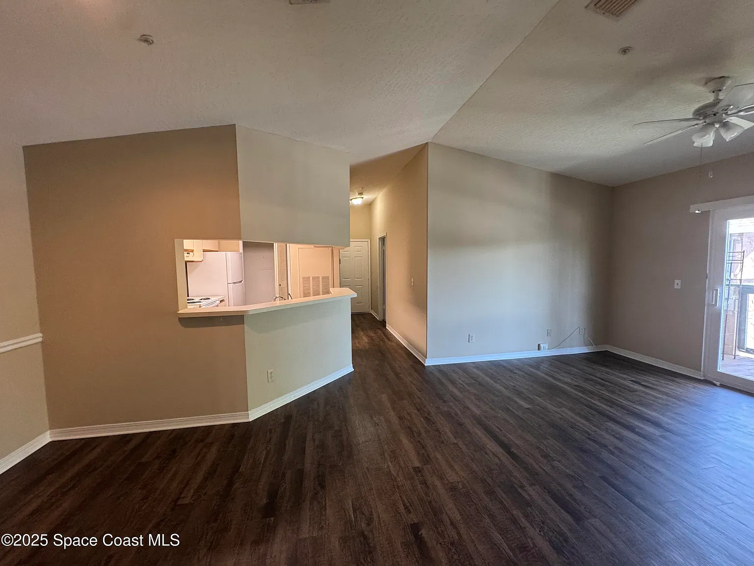 2 bed, 2.0 bath, 1078 sqft, $1,500 — Photo 4