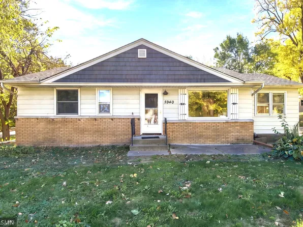 5940 Rhode Island Ave N, Crystal, MN 55428