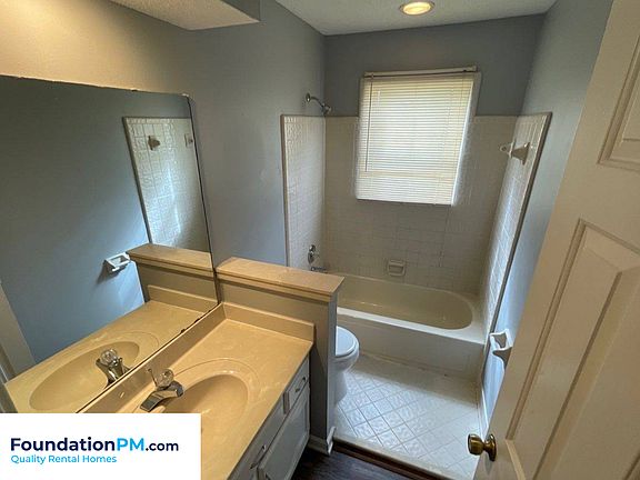 4th image of 8215 Timber Creek Dr