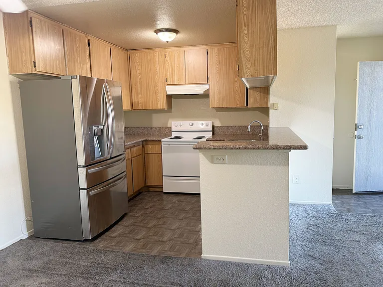 14151 Flower St #D — Photo 2