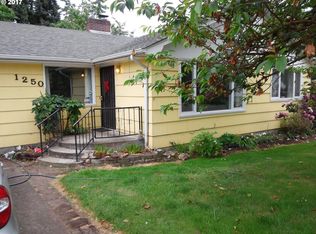 1250 Elkay Dr, Eugene, OR 97404