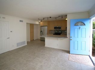 415 Rancheria St APT 3, Santa Barbara, CA 93101