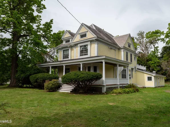 119 Cole Ave, Williamstown, MA 01267