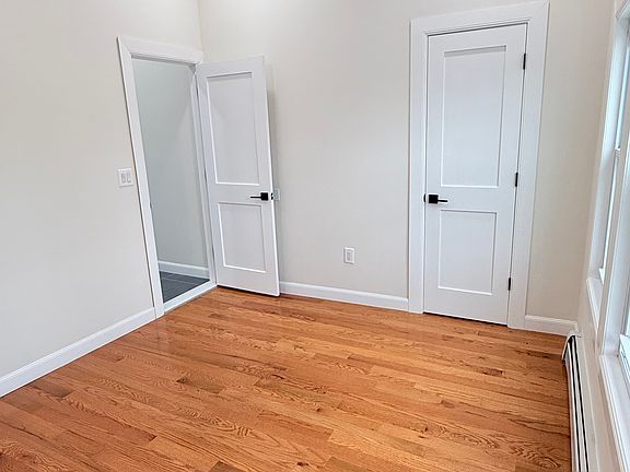 3rd image of 107-32 108th St Floor 2