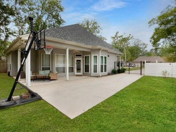 225 Highland Dr, Mandeville, LA 70471