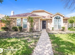 2906 Trilene Dr, Grand Prairie, TX 75052