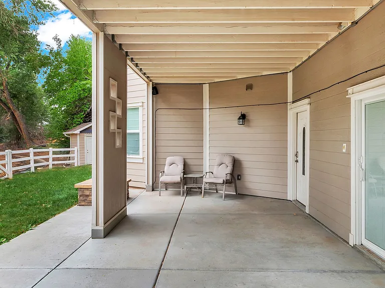 2245 Idella Ct — Photo 18