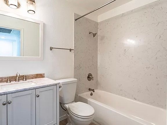 3rd image of 6836 Trovita Way #8