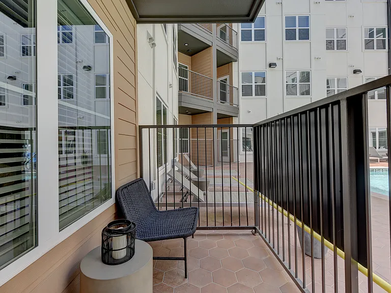 Park South — Photo 36