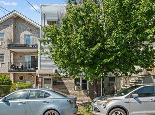 1311 Balcom Ave, Bronx, NY 10461