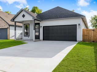 2144 Rw Bivens Ln, Fort Worth, TX 76105