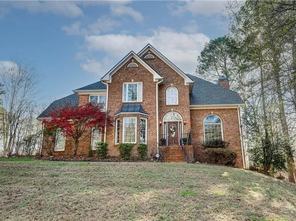 149 Saddle Mountain Dr SE, Calhoun, GA 30701