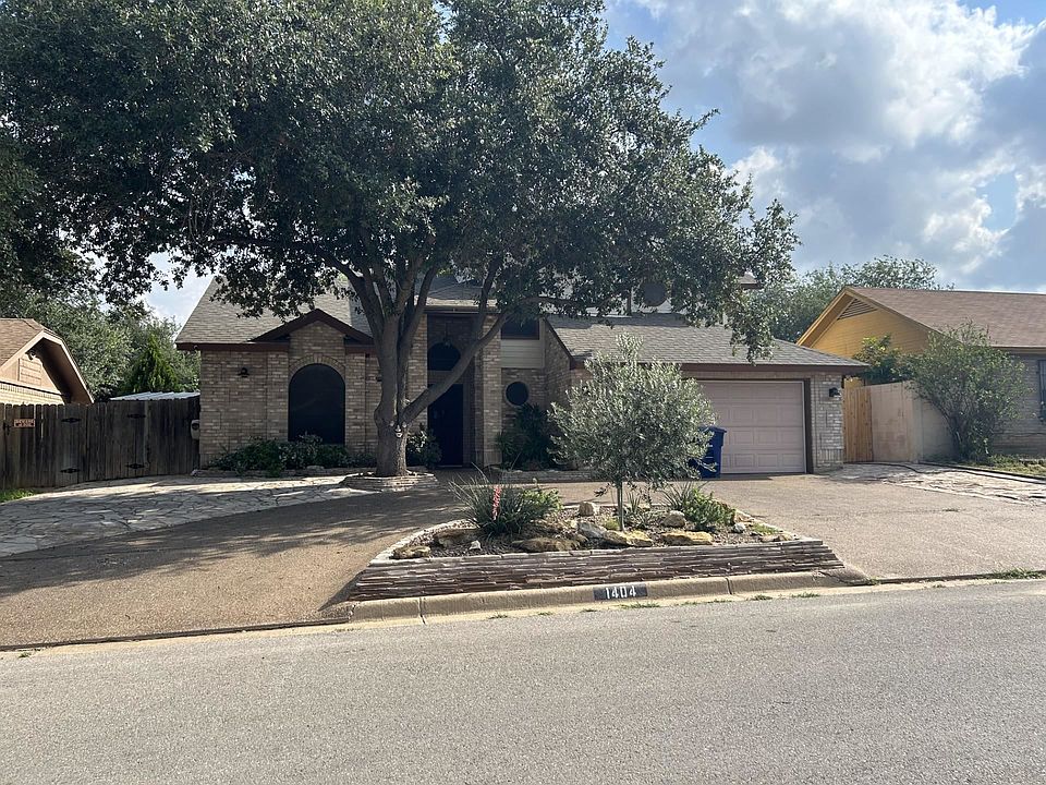 1st image of 1404 Evergreen Dr