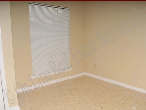 4th image of 808 San Pedro Dr APT C