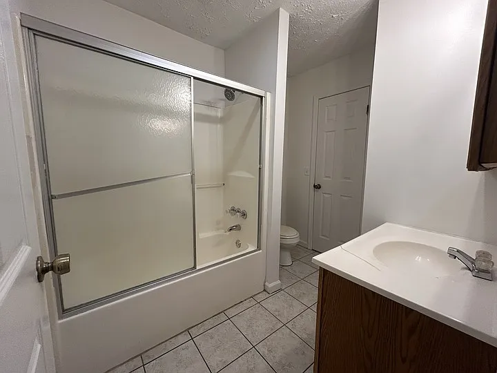 132 E Winchester St #4 — Photo 7
