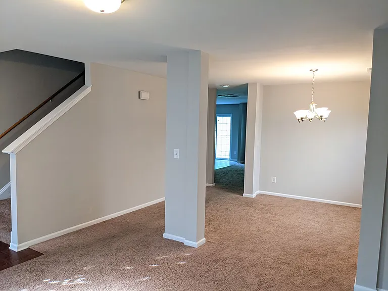 6515 Eastfield Park Dr — Photo 2