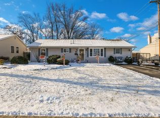 802 Hanford Rd, Fairless Hills, PA 19030