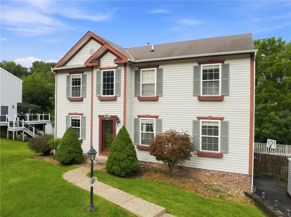 457 Lynn Ann Dr, New Kensington, PA 15068
