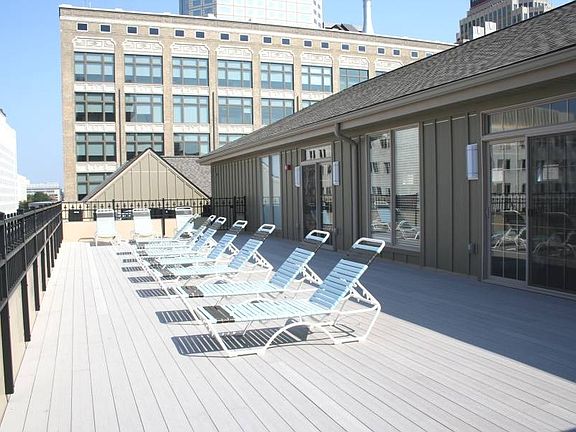 Sun Deck overlooking city