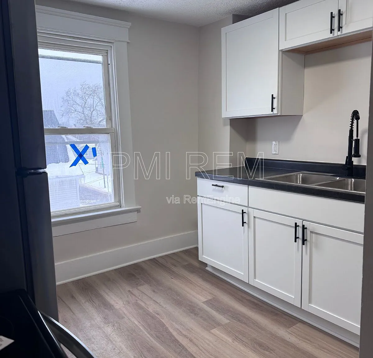 1 bed, 1.0 bath, 600 sqft, $905 — Photo 3