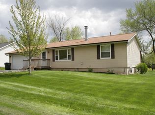 22081 W Cedar Dr, Antioch, IL 60002