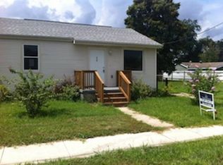 314 Oak Pl, Chalmette, LA 70043