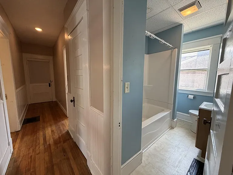 48 Monroe St #1 — Photo 12
