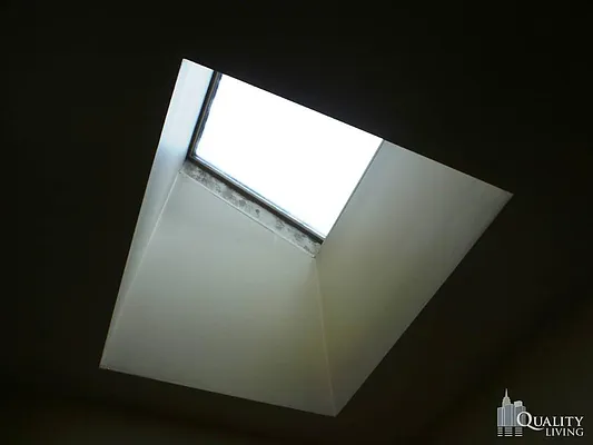 Rented by (Legacy) NY Quality Living Uptown | media 17