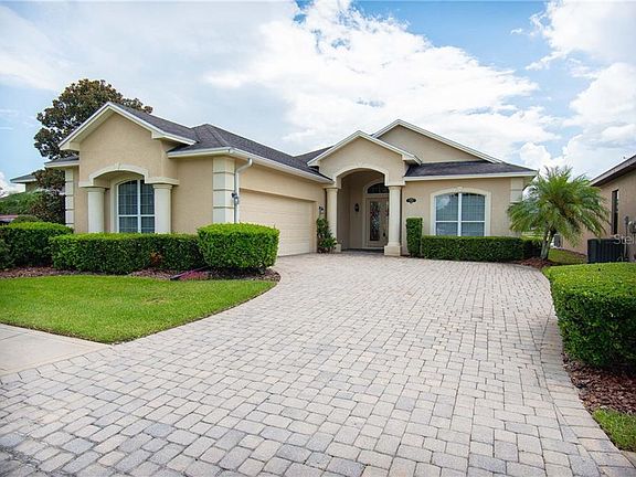 2nd image of 7028 Island Lake Ln