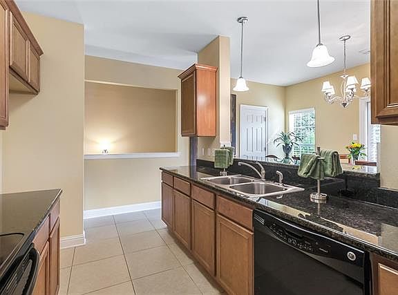 4th image of 19336 Riverview Ct APT 510